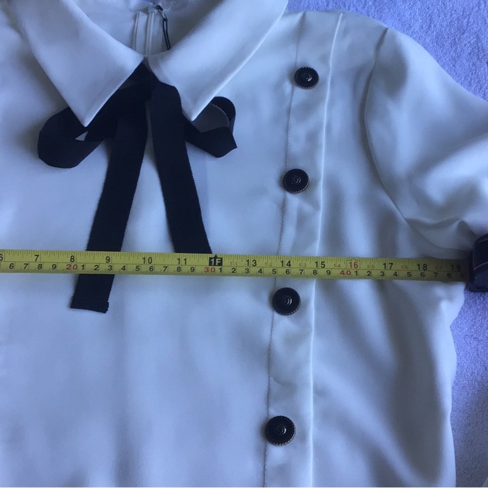 Storets Lucy gold buttons cropped black ribbon tie blouse - Picture 7 of 16